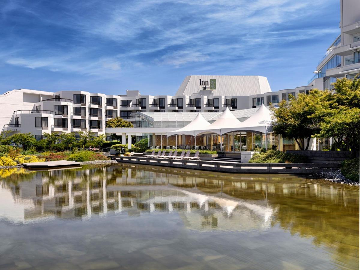 Inn At Laurel Point Victoria Exterior photo